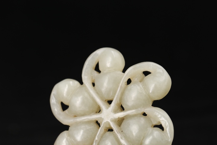 古玩玉器和田玉雕“花卉佩”真品鑒賞圖