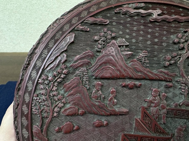 古玩雜項捧盒真品鑒賞圖