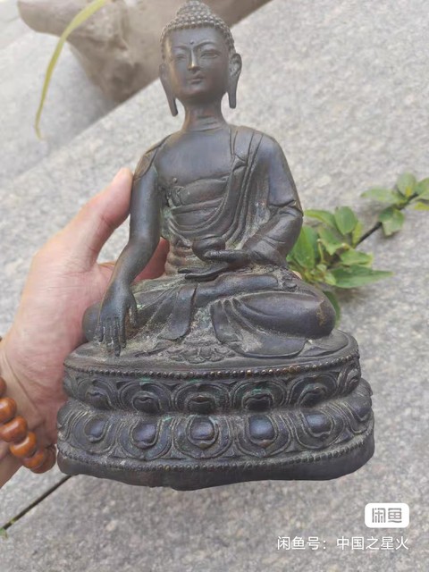 古玩銅器銅釋迦摩尼真品鑒賞圖