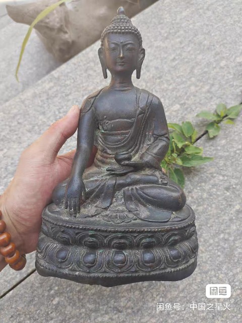 古玩銅器銅釋迦摩尼真品鑒賞圖