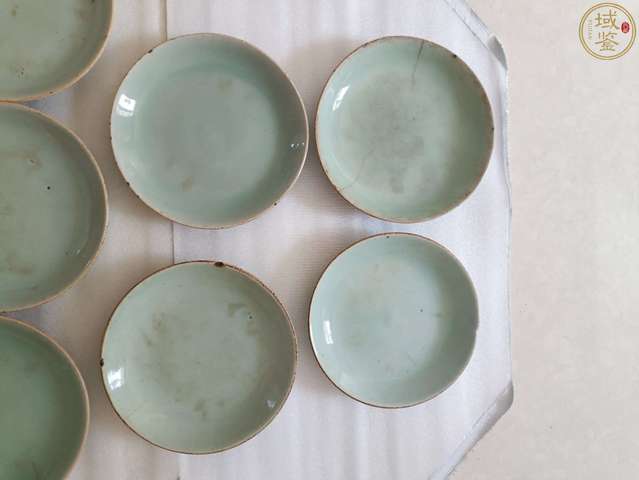 古玩陶瓷清代豆青釉盤拍賣，當前價格118元