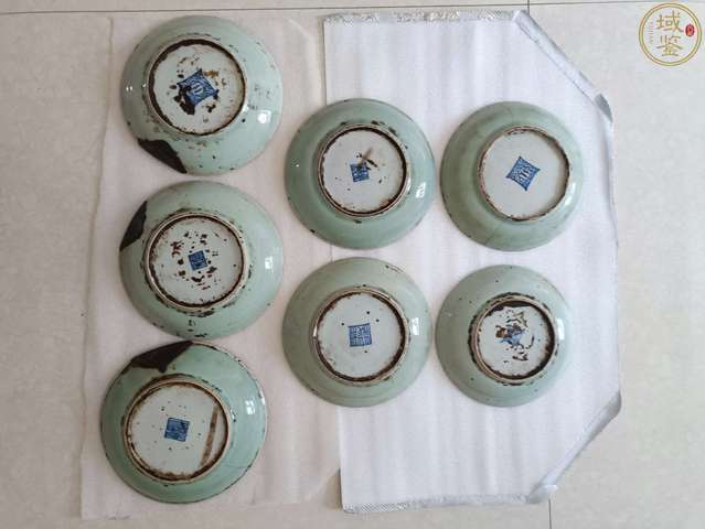 古玩陶瓷清代豆青釉盤拍賣，當前價格118元