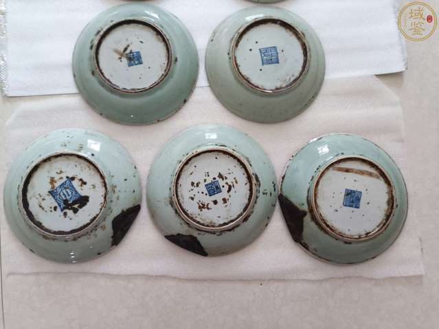 古玩陶瓷清代豆青釉盤拍賣，當前價格118元