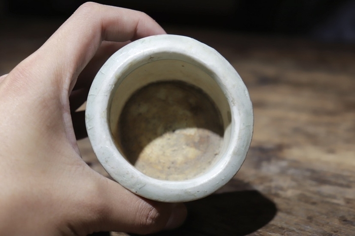 古玩陶瓷青白釉旋紋爐真品鑒賞圖