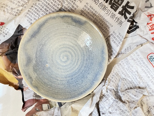 古玩陶瓷褐釉水盂真品鑒賞圖