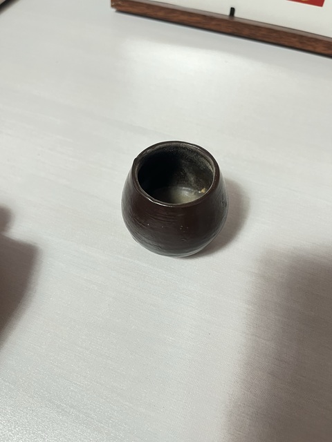 古玩陶瓷褐釉水盂真品鑒賞圖