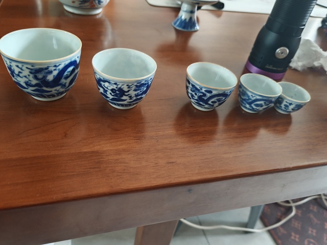 古玩陶瓷日本江戶青花龍紋杯真品鑒賞圖