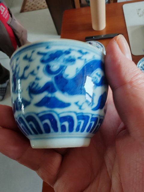 古玩陶瓷日本江戶青花龍紋杯真品鑒賞圖