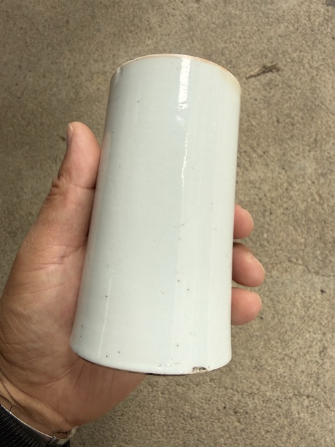 古玩陶瓷同治粉彩人物紋筆筒真品鑒賞圖