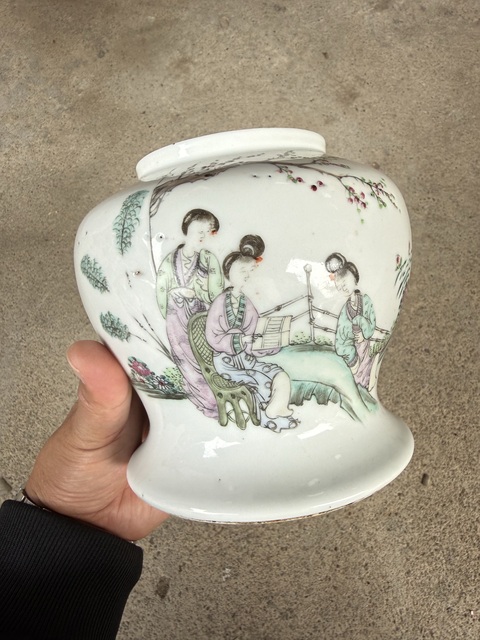 古玩陶瓷民國粉彩桃花美女將軍罐真品鑒賞圖