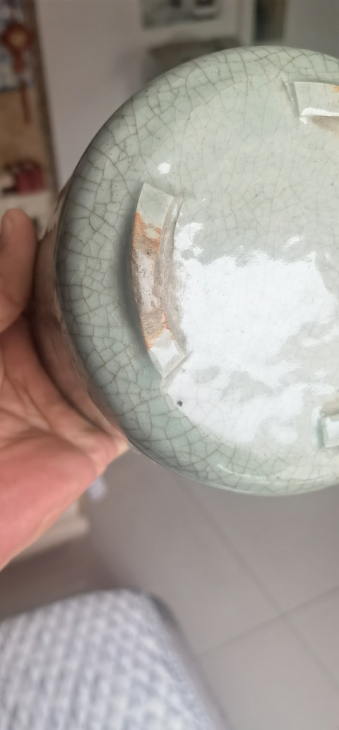 古玩陶瓷哥釉開片三足爐真品鑒賞圖