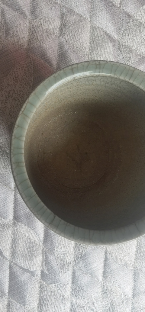 古玩陶瓷哥釉開片三足爐真品鑒賞圖