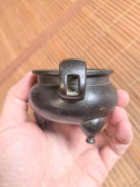古玩銅器爐真品鑒賞圖