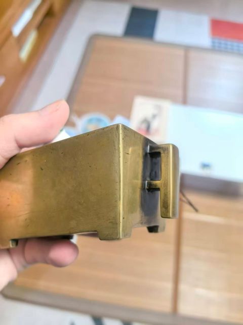 古玩銅器爐真品鑒賞圖