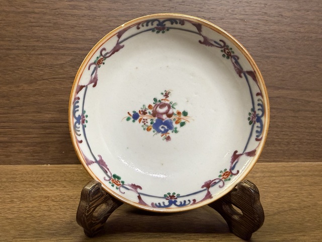 古玩陶瓷乾隆外紫金釉內廣彩小碟拍賣，當前價格380元