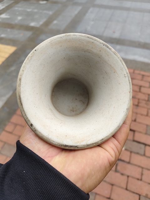 古玩陶瓷青白釉刻花瓷豆真品鑒賞圖