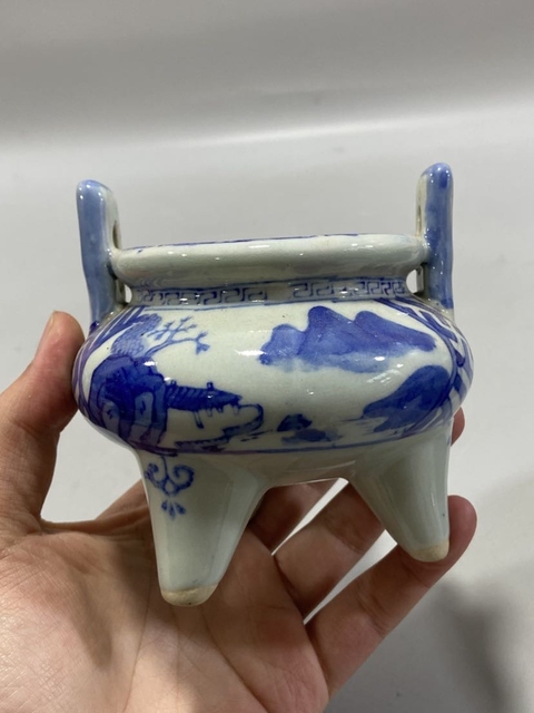 古玩陶瓷民國青花香爐真品鑒賞圖