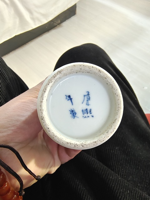 古玩陶瓷青花獅紋箭筒真品鑒賞圖