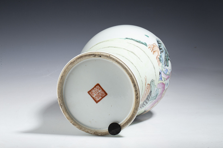 古玩陶瓷民國·粉彩八仙人物故事紋賞瓶真品鑒賞圖