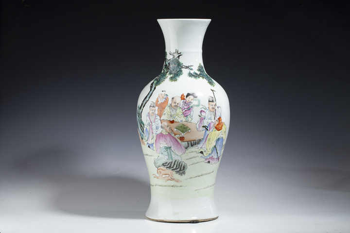 古玩陶瓷民國·粉彩八仙人物故事紋賞瓶真品鑒賞圖