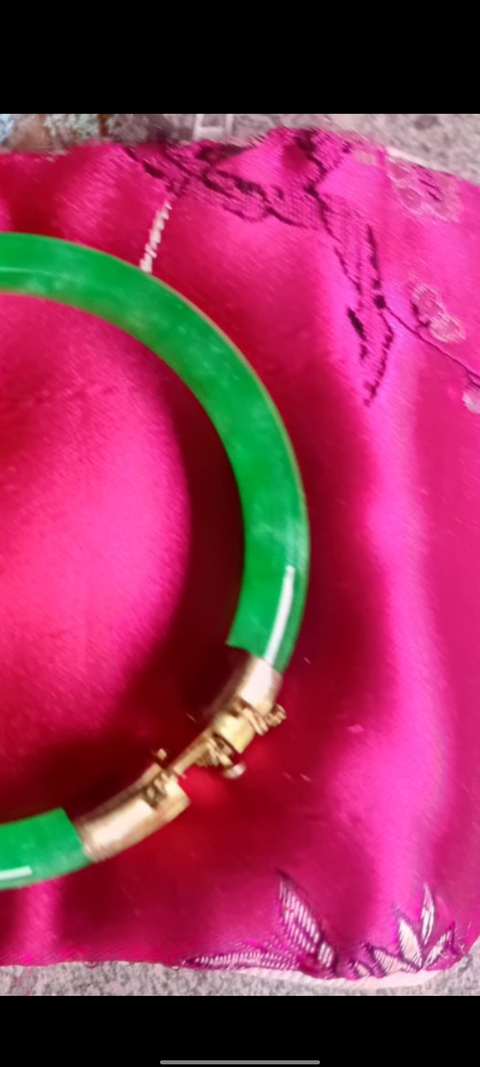 古玩玉器滿綠翡翠手鐲真品鑒賞圖