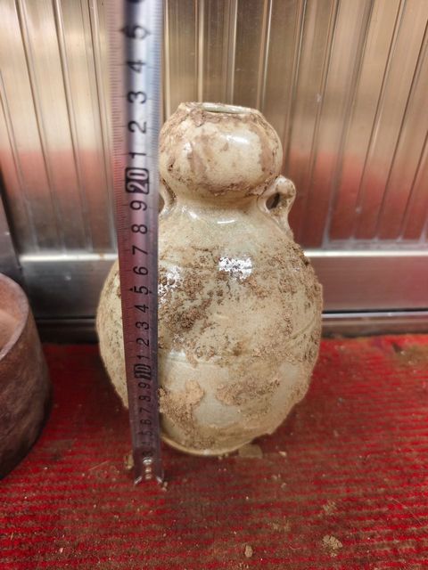 古玩陶瓷唐.葫蘆瓶真品鑒賞圖