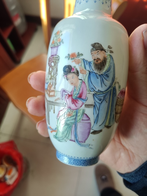 古玩陶瓷鐘馗嫁妹粉彩瓶拍賣，當前價格8000元