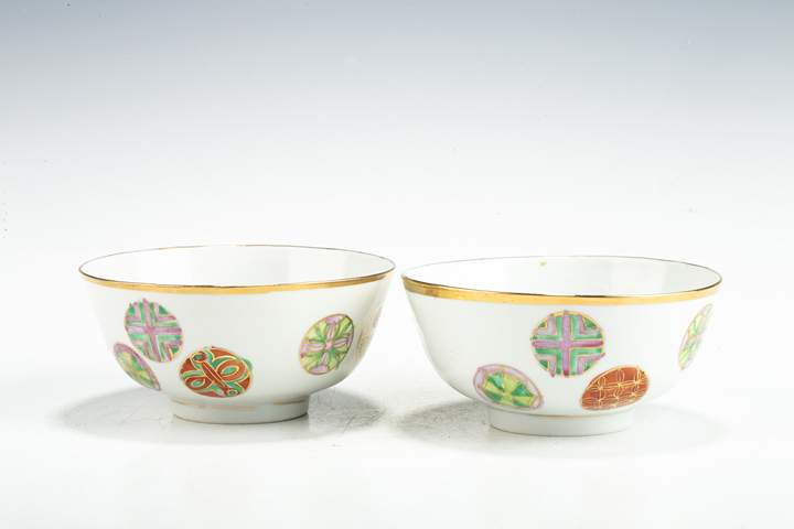 古玩陶瓷民國·粉彩皮球花紋碗一對真品鑒賞圖