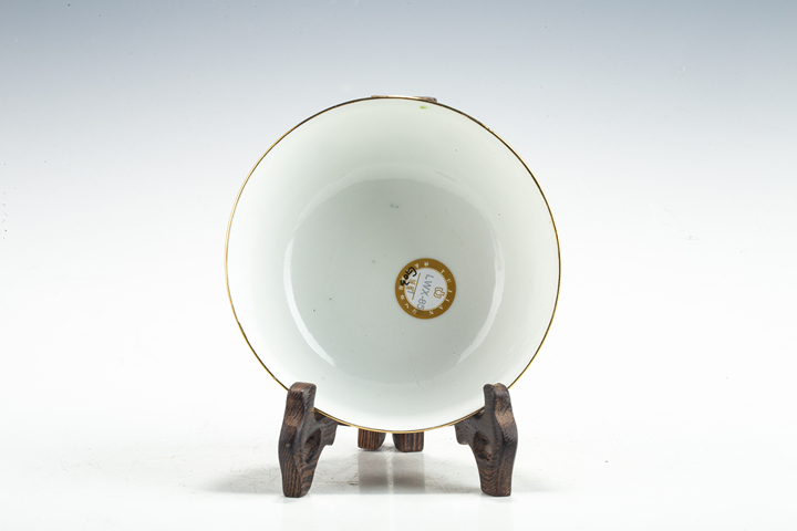 古玩陶瓷民國·粉彩皮球花紋碗一對真品鑒賞圖