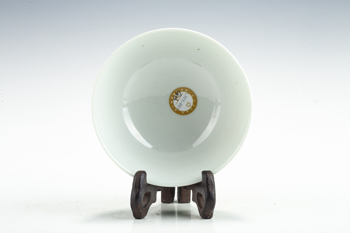 古玩陶瓷民國·綠釉碗真品鑒賞圖