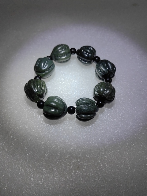 古玩玉器和田青玉手串拍賣，當(dāng)前價(jià)格398元