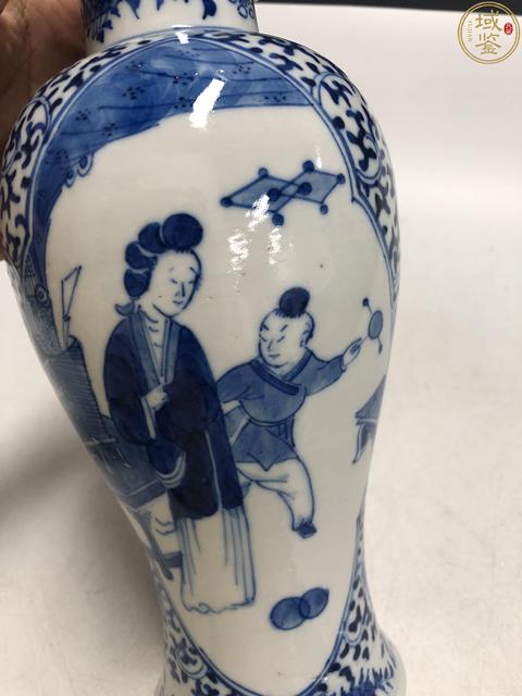 古玩陶瓷清晚·青花開窗仕女嬰戲紋雞腿瓶拍賣，當前價格1388元