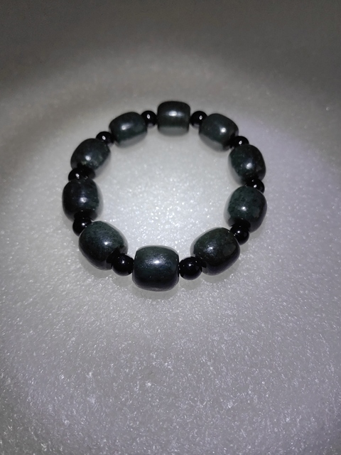 古玩玉器和田青玉手串拍賣，當前價格398元