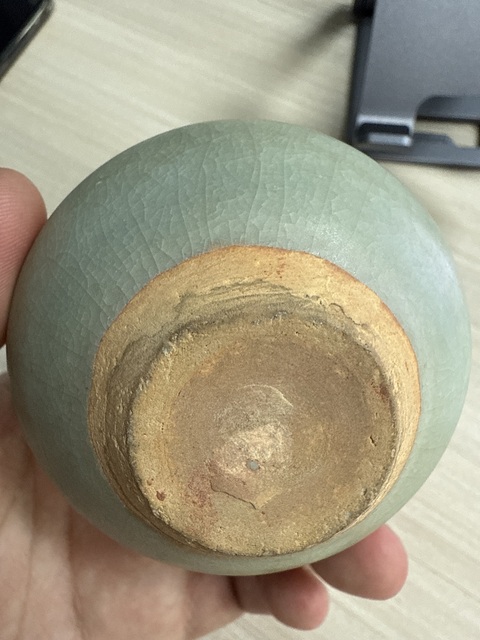 古玩陶瓷龍泉窯青釉水盂真品鑒賞圖