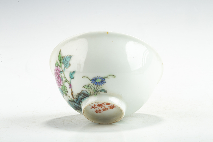 古玩陶瓷民國·粉彩癩瓜福祿紋茶圓真品鑒賞圖