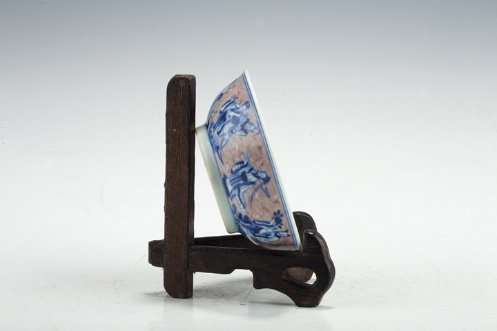 古玩陶瓷清乾隆·青花釉里紅八仙祝壽紋盤（官）真品鑒賞圖