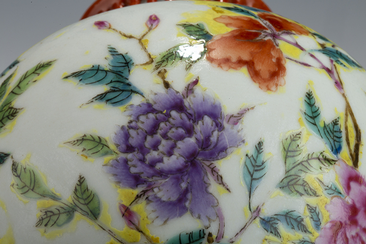 古玩陶瓷民國(guó)·粉彩花卉紋鏤空罐真品鑒賞圖