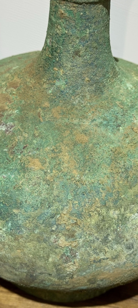 古玩銅器漢代青銅蒜頭瓶真品鑒賞圖