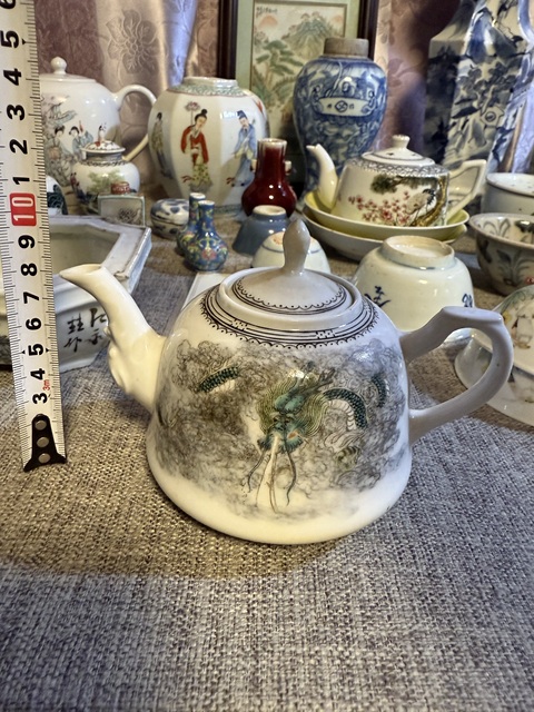 古玩陶瓷創匯粉彩云龍紋茶壺拍賣，當前價格3888元