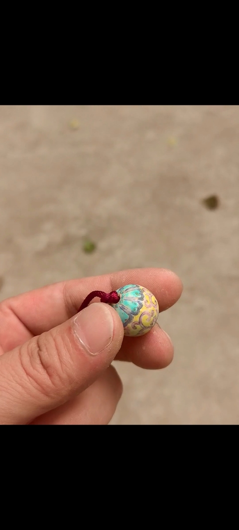 古玩陶瓷粉彩瓷珠真品鑒賞圖