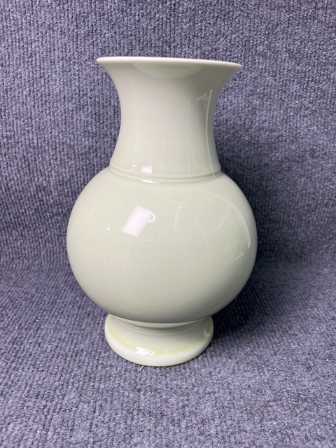 古玩陶瓷青釉尊拍賣，當前價格688元