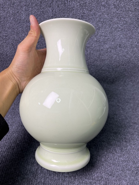 古玩陶瓷青釉尊拍賣，當前價格688元