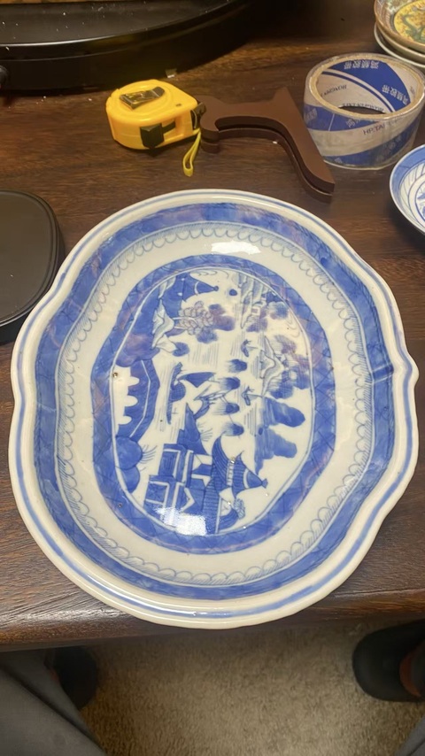 古玩陶瓷青花風(fēng)景紋花口盤真品鑒賞圖