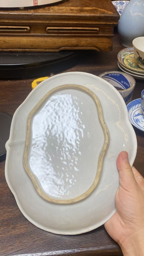 古玩陶瓷青花風(fēng)景紋花口盤真品鑒賞圖