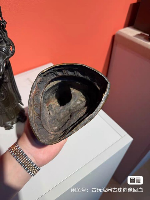 古玩銅器銅釋迦摩尼真品鑒賞圖