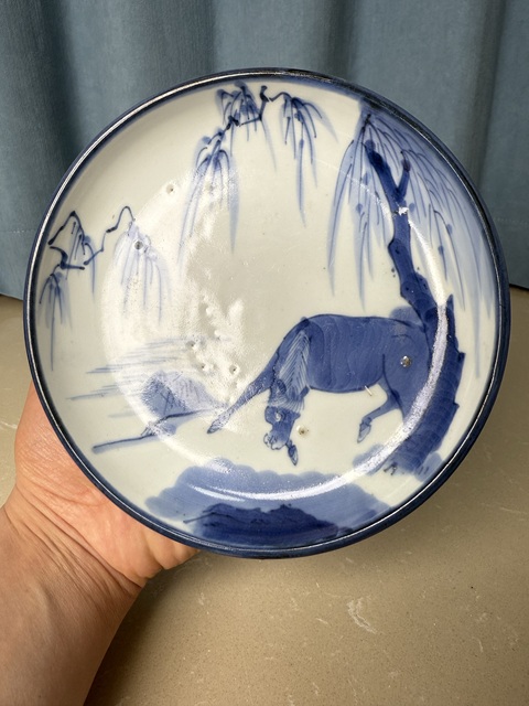 古玩陶瓷清中期 柳蔭駿馬圖盤拍賣，當前價格950元