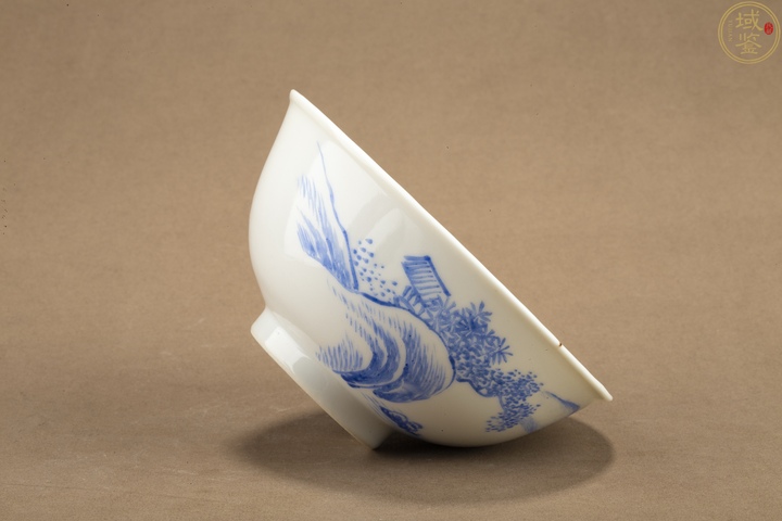 古玩陶瓷民國 藍料彩山水行舟紋碗拍賣，當前價格850元