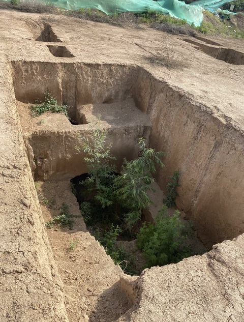 古玩陶瓷唐代 墓磚拍賣，當前價格168元