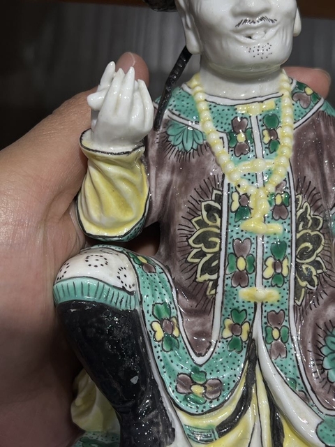 古玩陶瓷素三彩人物塑像真品鑒賞圖