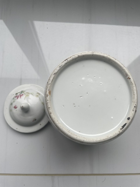 古玩陶瓷粉彩花卉紋將軍罐拍賣，當前價格500元